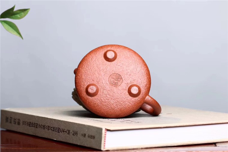 吴敏作品 子冶石瓢