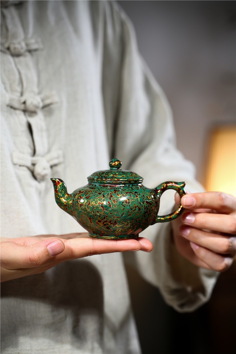 白洪欣作品 大漆笑樱图片
