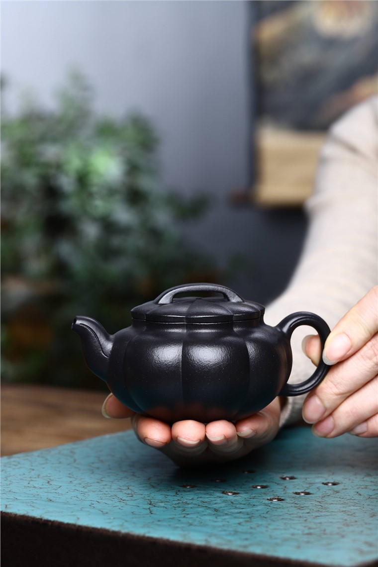 陈卫明作品 小莲瓣图片