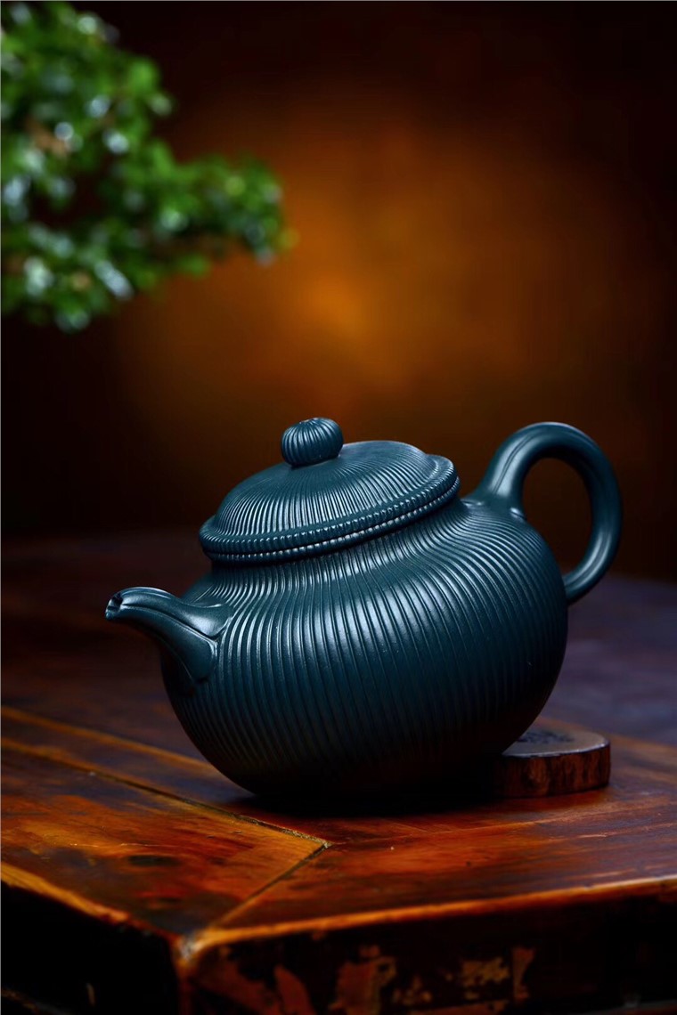 王勤大作品 筋纹掇只图片