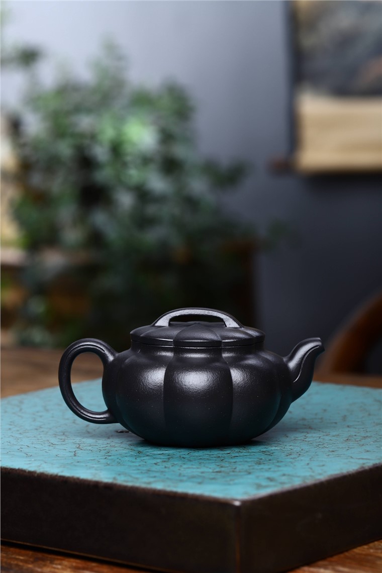 陈卫明作品 小莲瓣图片