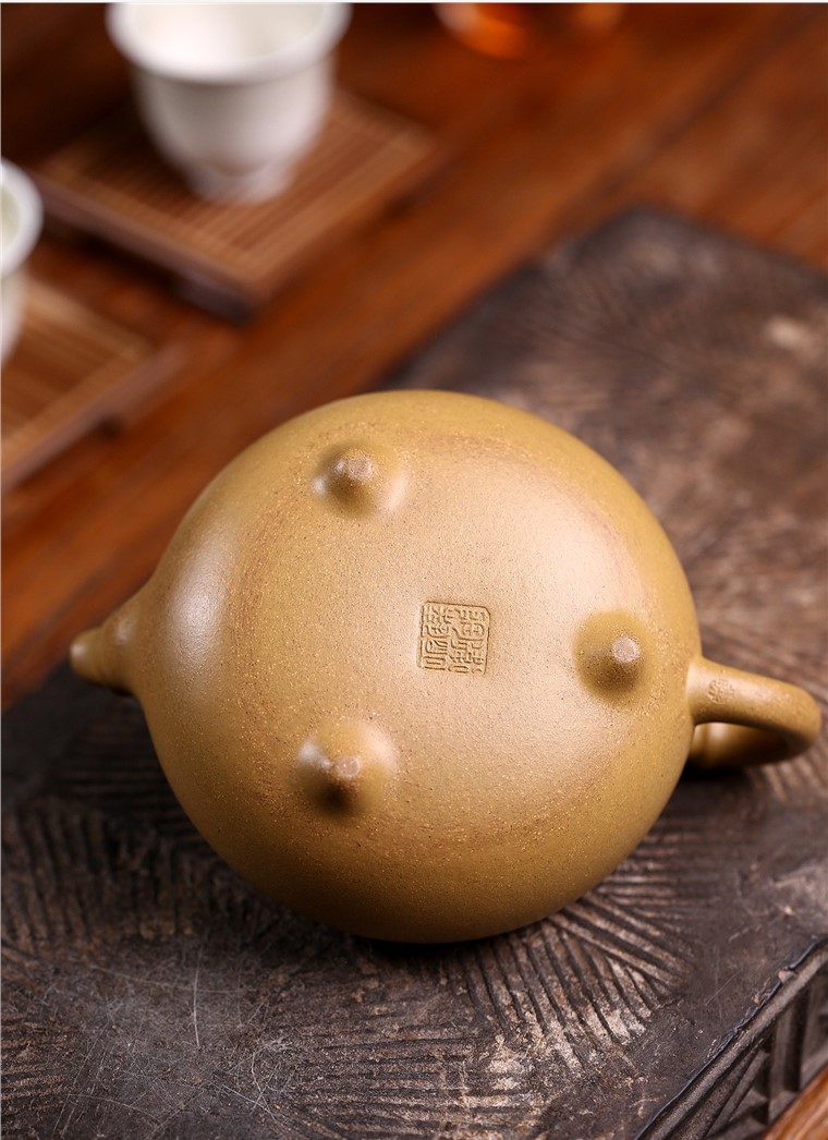 陈卫明作品 三足竹鼎图片
