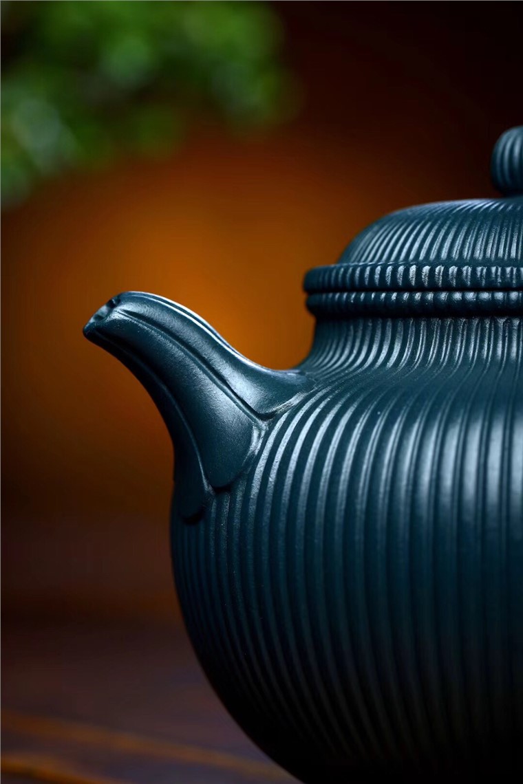 王勤大作品 筋纹掇只图片