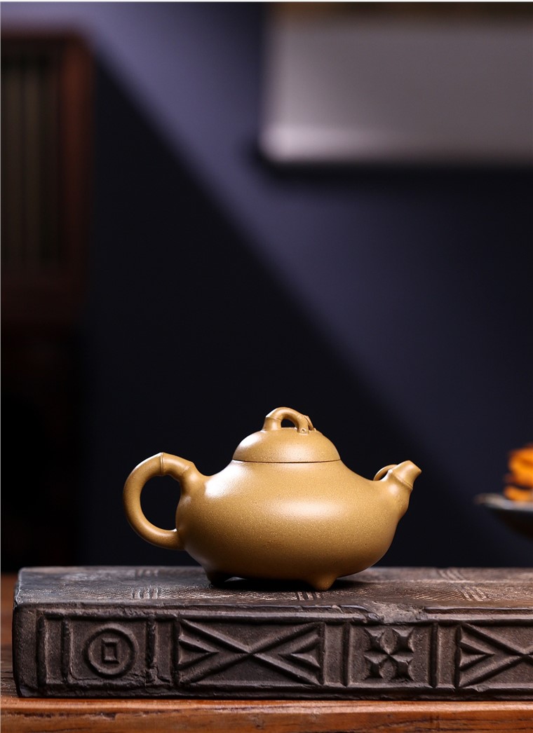 陈卫明作品 三足竹鼎图片