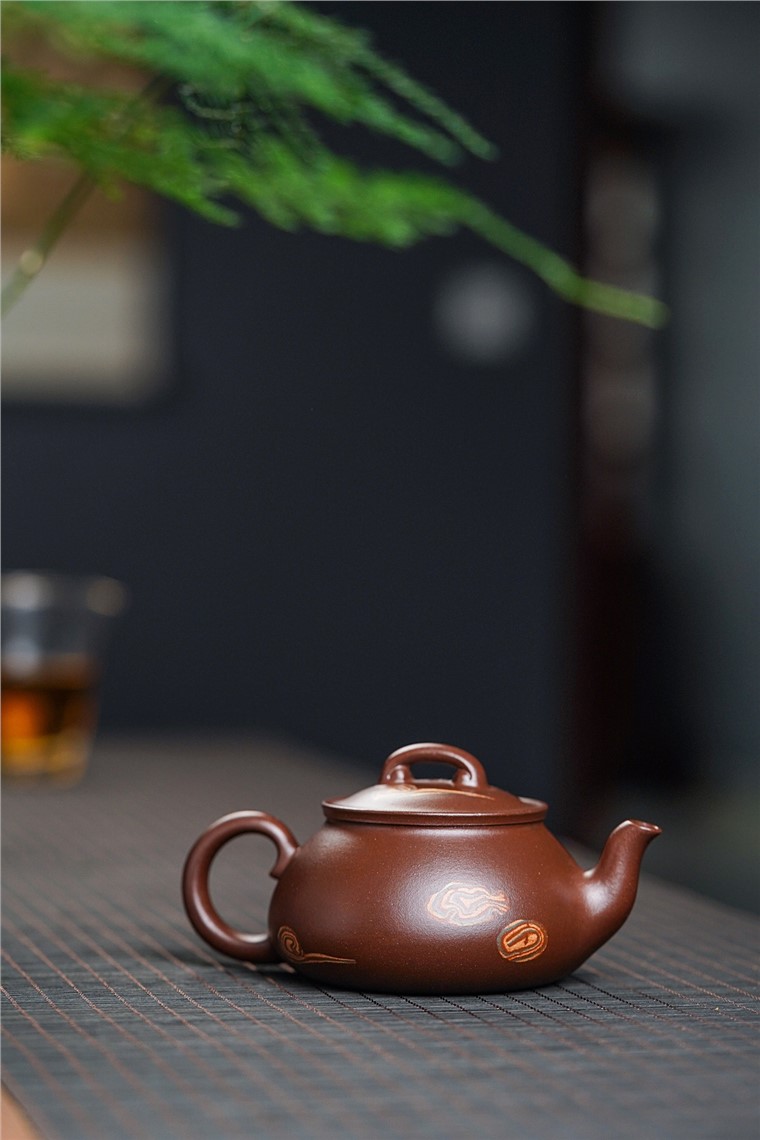 陈卫明作品 行云如意壶图片