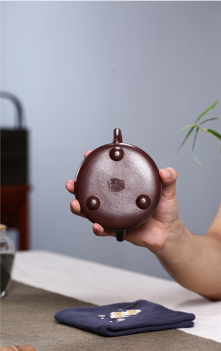 龚美娟作品 景舟石瓢图片