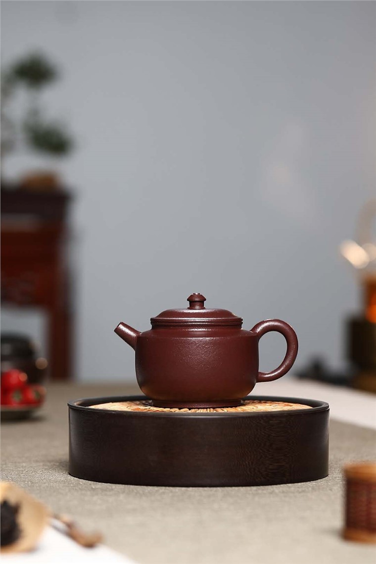 龚美娟作品 宫灯图片