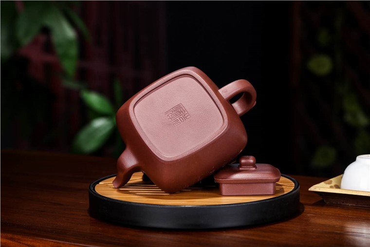 袁辉作品 紫玉禅香图片