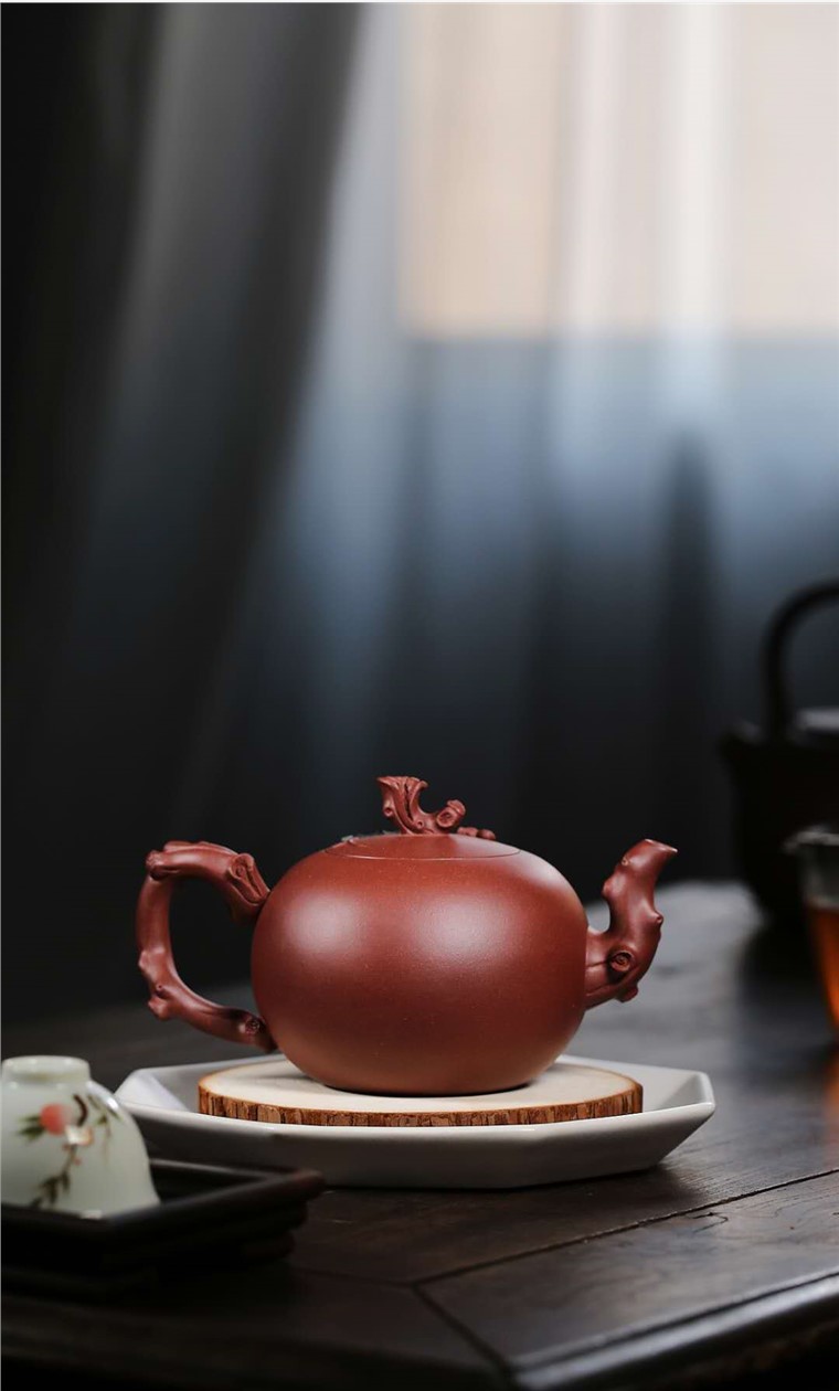 蒋惠娟作品 松鼠葡萄图片