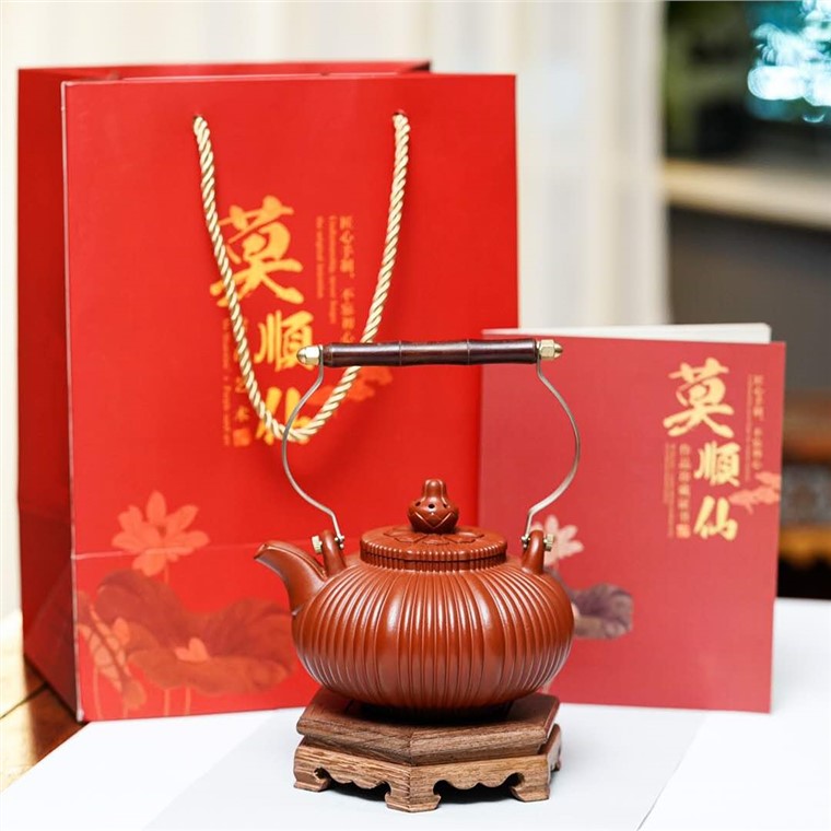 莫顺仙作品 英雄提梁图片