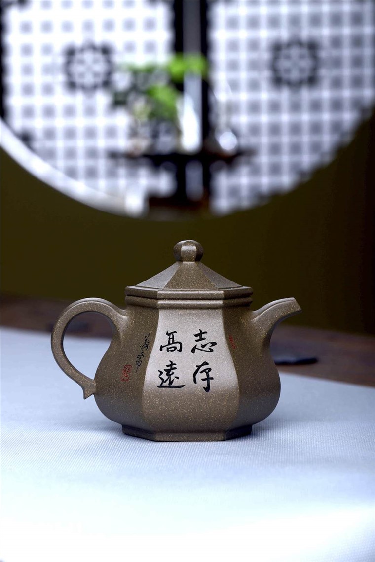王勤大作品 六方古亭图片