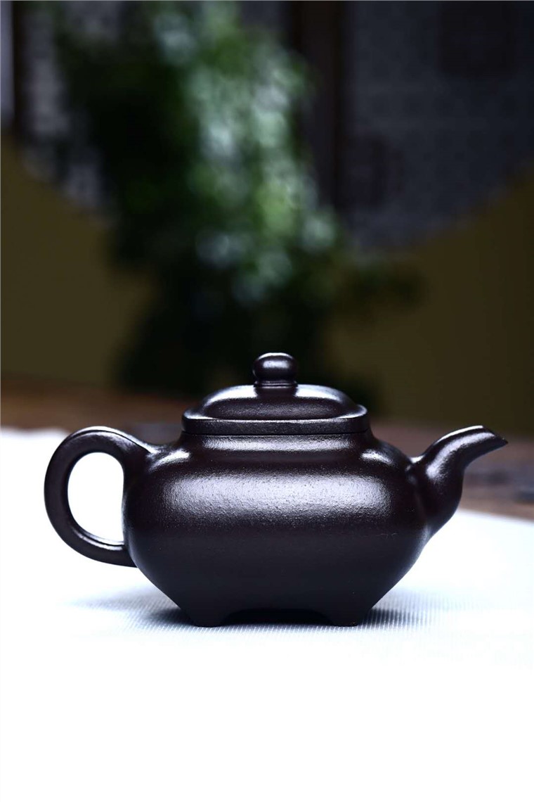 王勤大作品 传炉图片