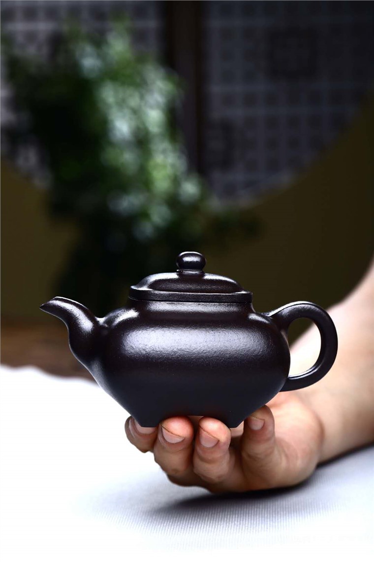 王勤大作品 传炉图片