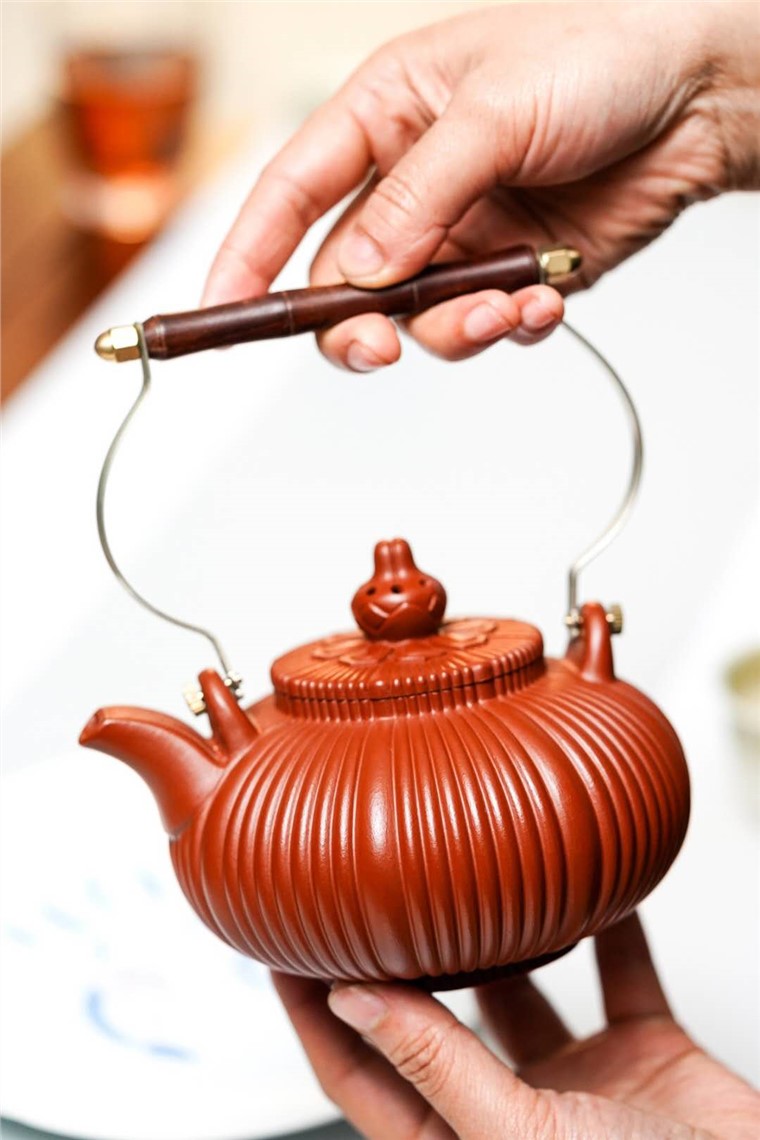莫顺仙作品 英雄提梁图片