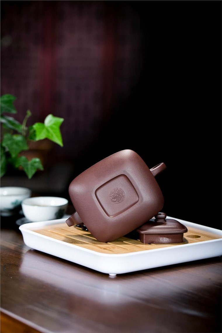 李峰作品 四方周盘