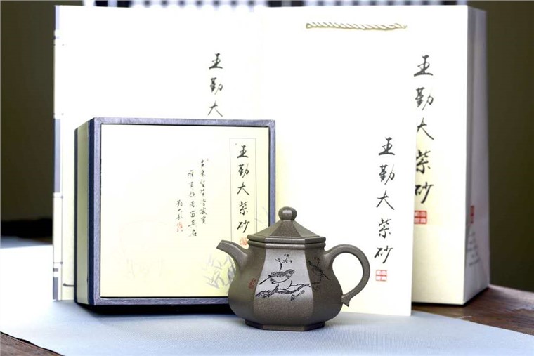 王勤大作品 六方古亭图片