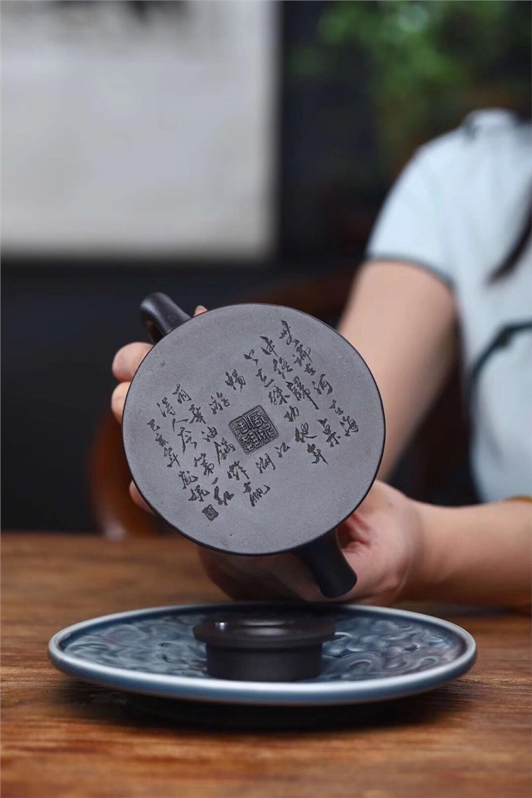 庞妮作品 牛盖石瓢图片