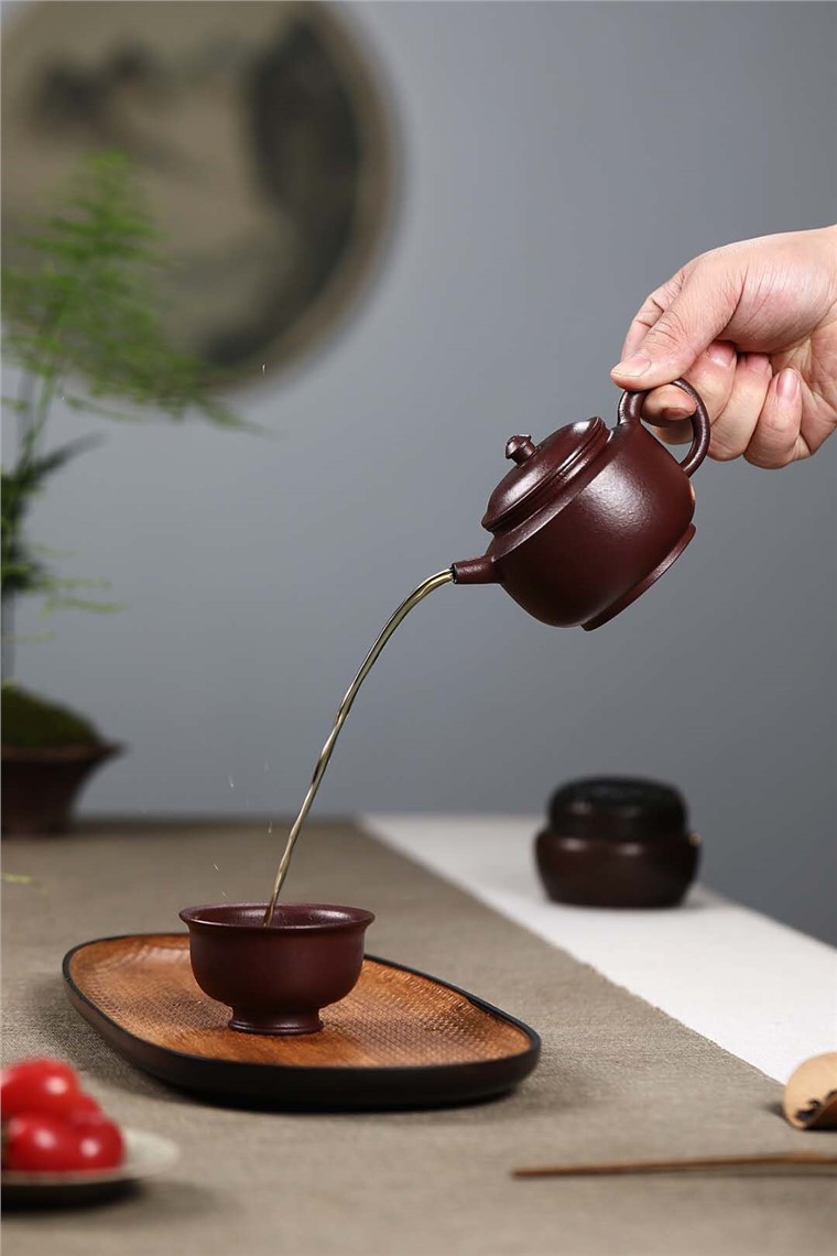 龚美娟作品 宫灯
