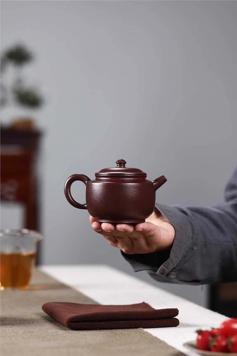 龚美娟作品 宫灯图片
