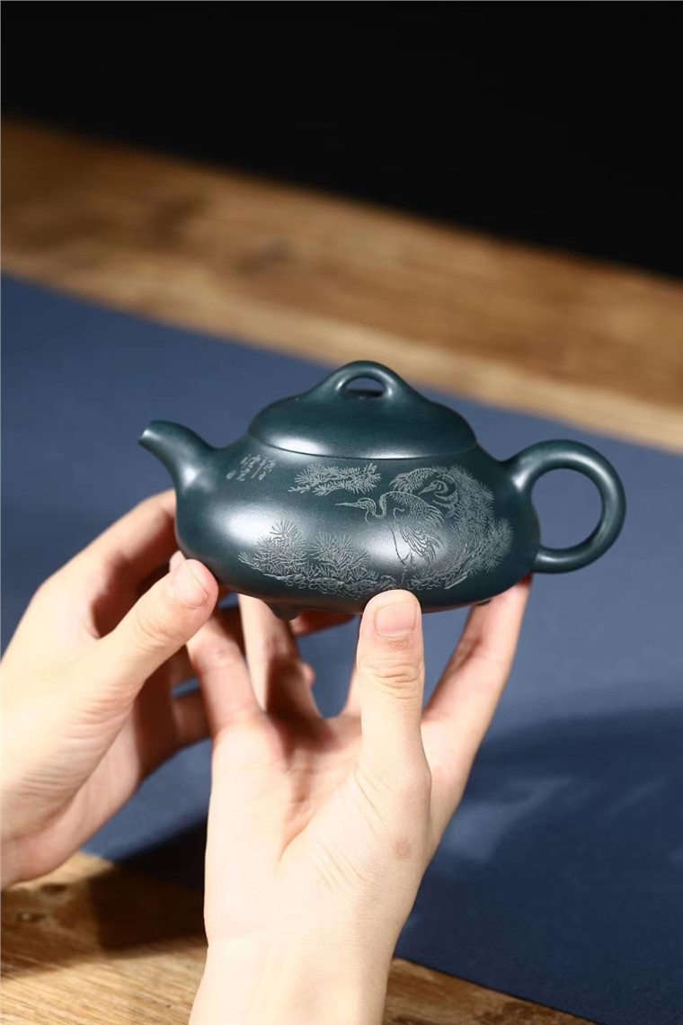张国伟作品 汉棠石瓢图片