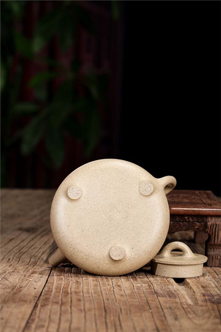 尹燕芳作品 莲趣
