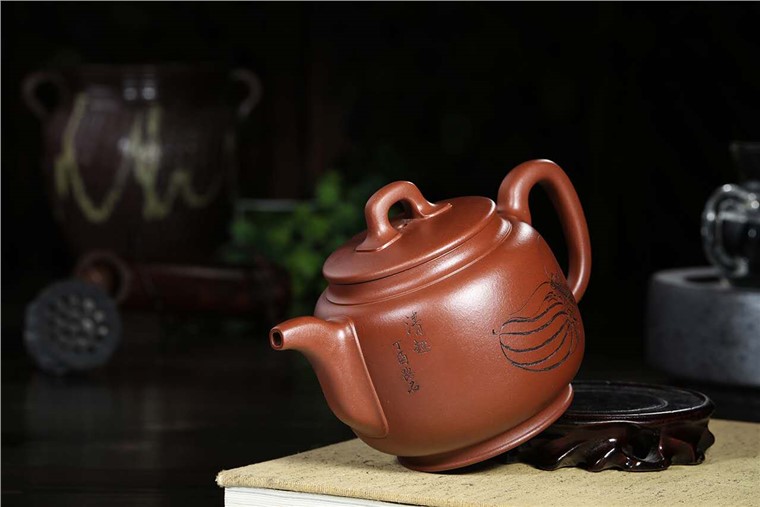 沈更轶作品 高御带图片