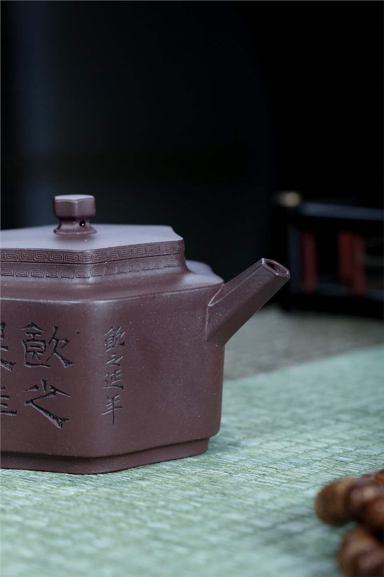 袁辉作品 葵口六方图片