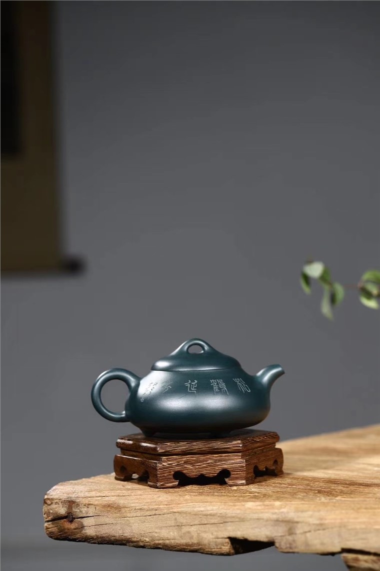 张国伟作品 汉棠石瓢图片