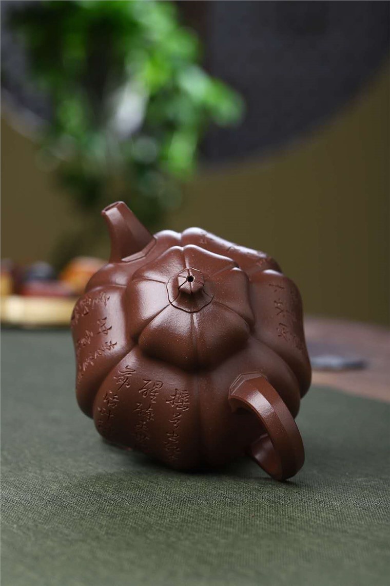 刘浩作品 三足宝菱图片