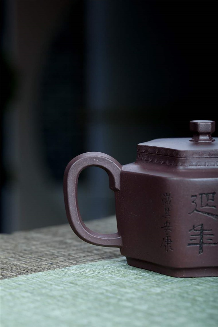 袁辉作品 葵口六方图片