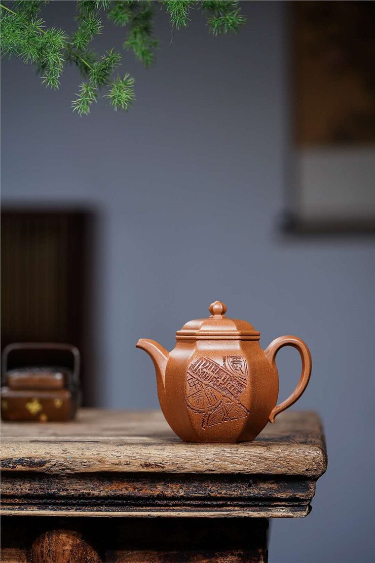 范彩勤作品 六方纳财图片