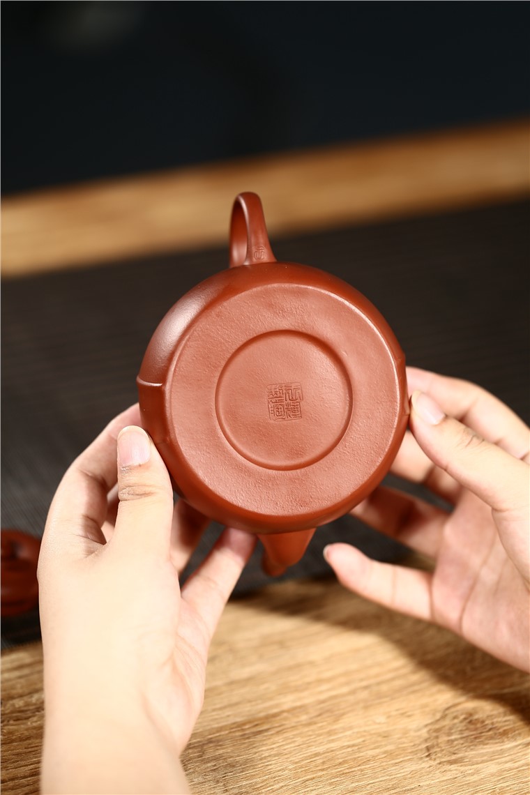 王辉作品 龙带