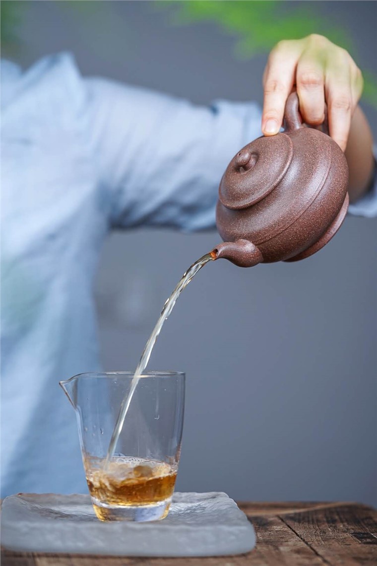 范彩勤作品 线韵宫灯