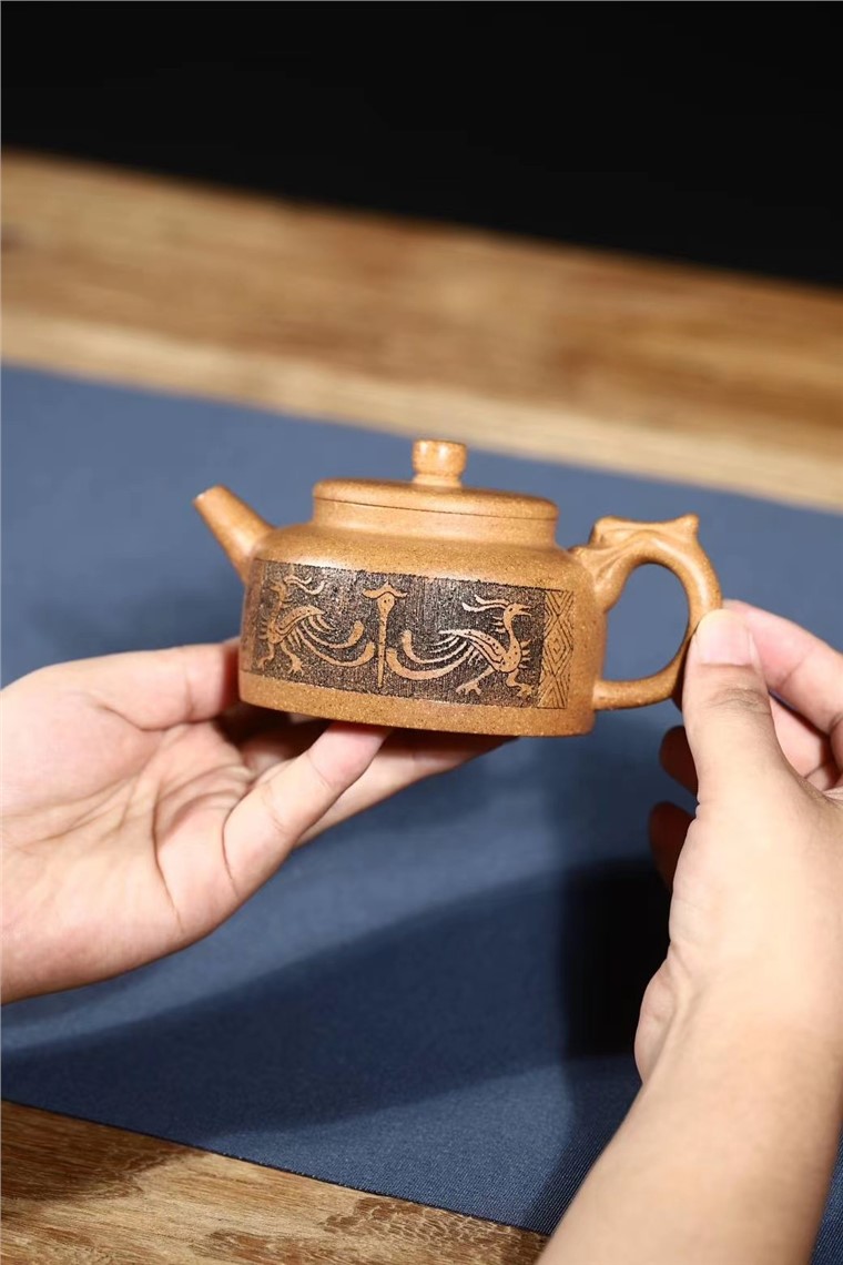 张国伟作品 禅钟图片