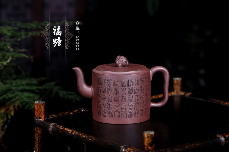 尹燕芳作品 福蟾图片
