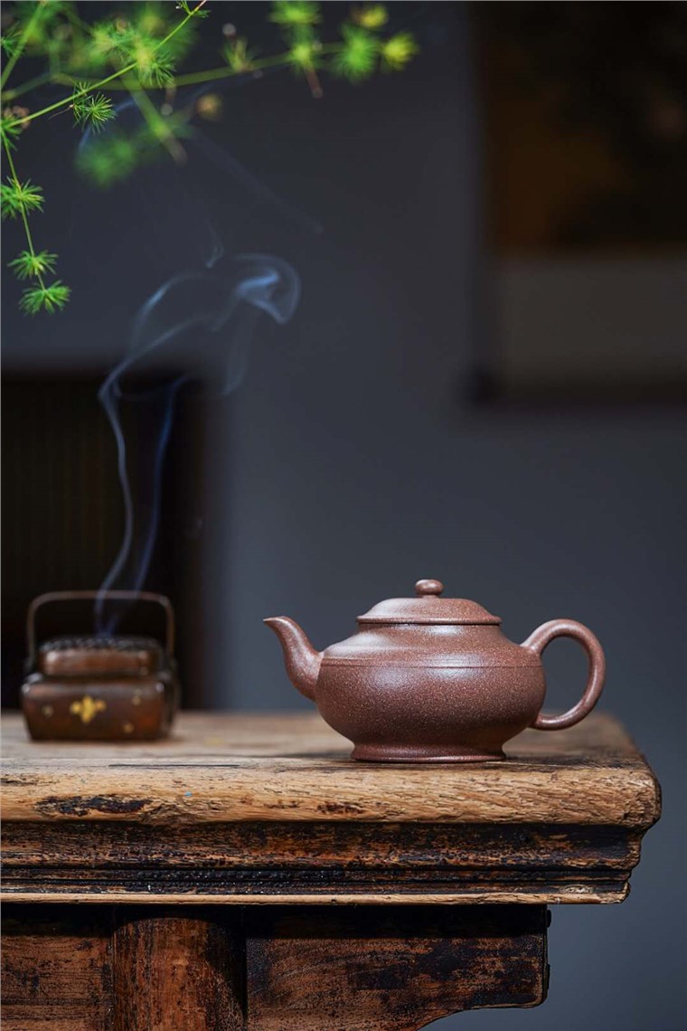 范彩勤作品 线韵宫灯图片