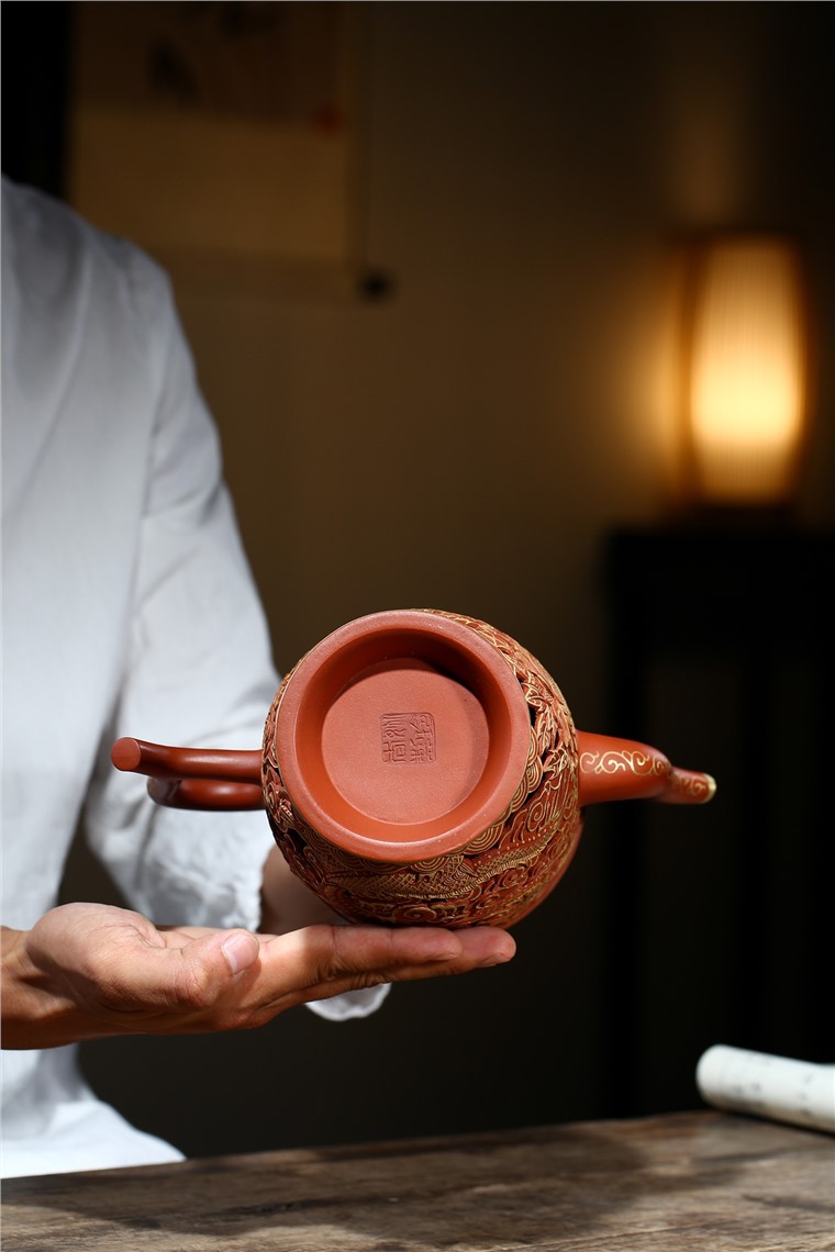 姚玲香作品 雄霸天下