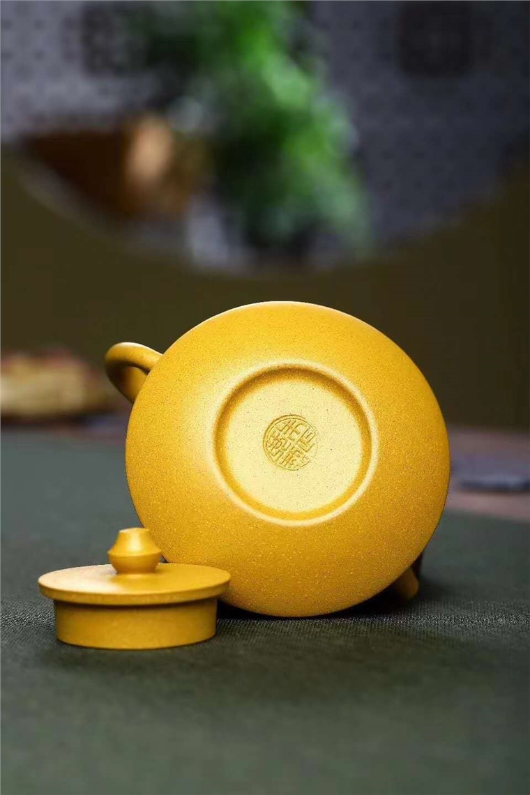 朱正琴作品 柱础
