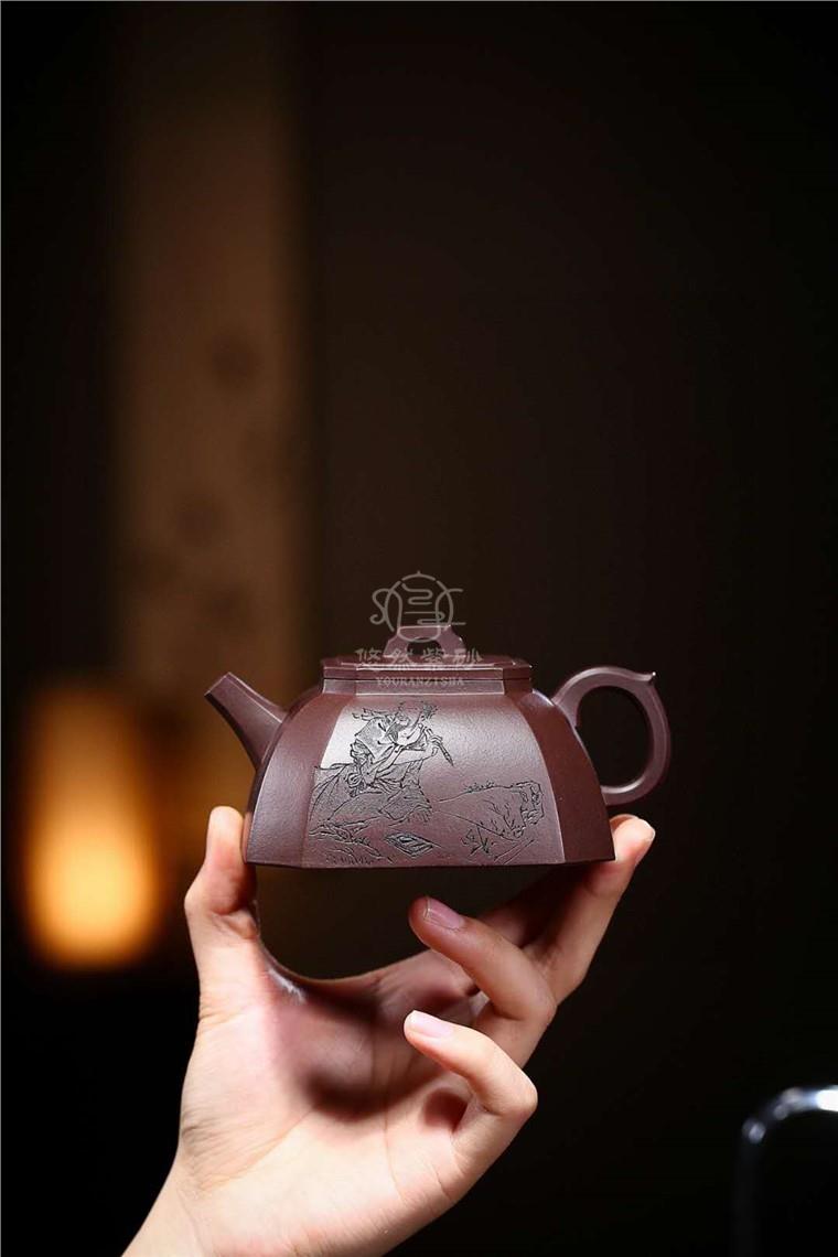储国峰作品 四方抽角图片