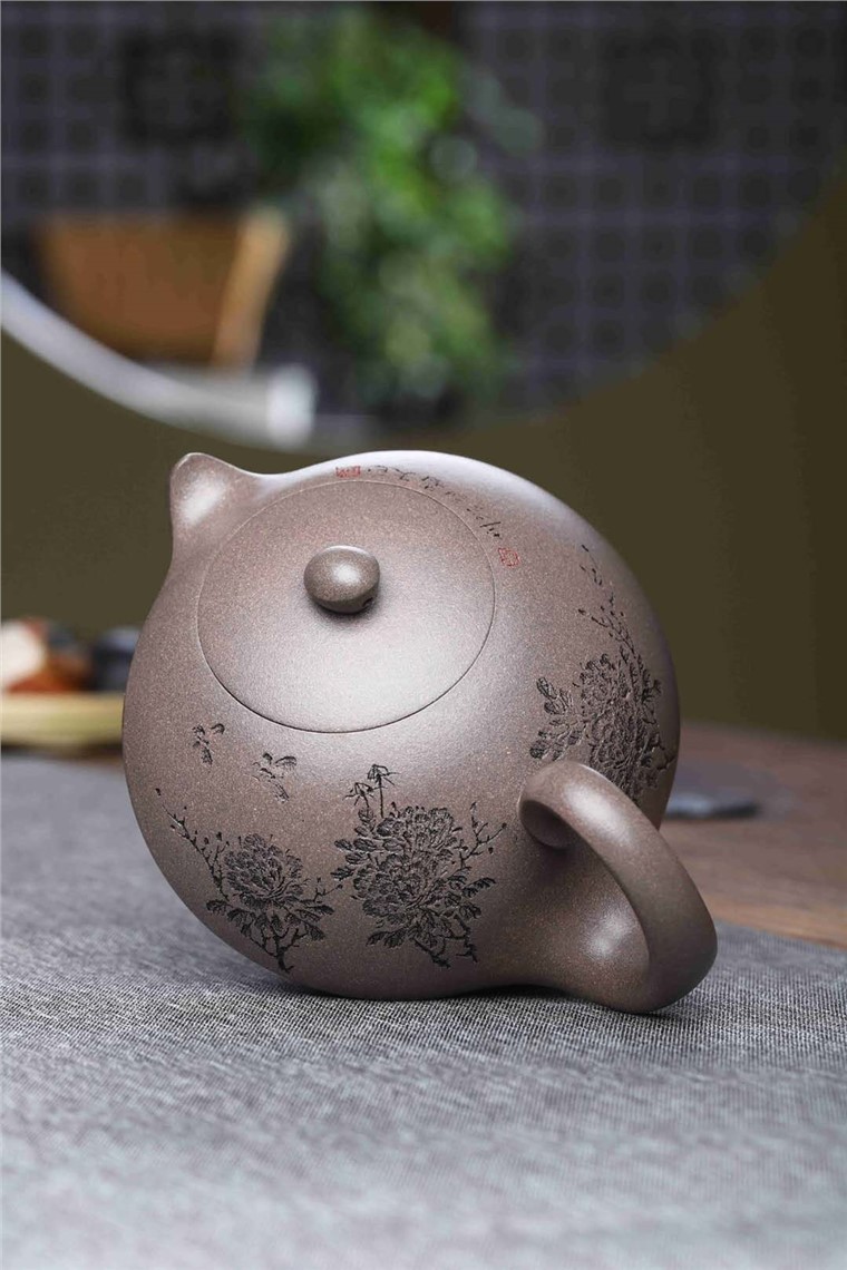 方美华作品 乘风破浪图片