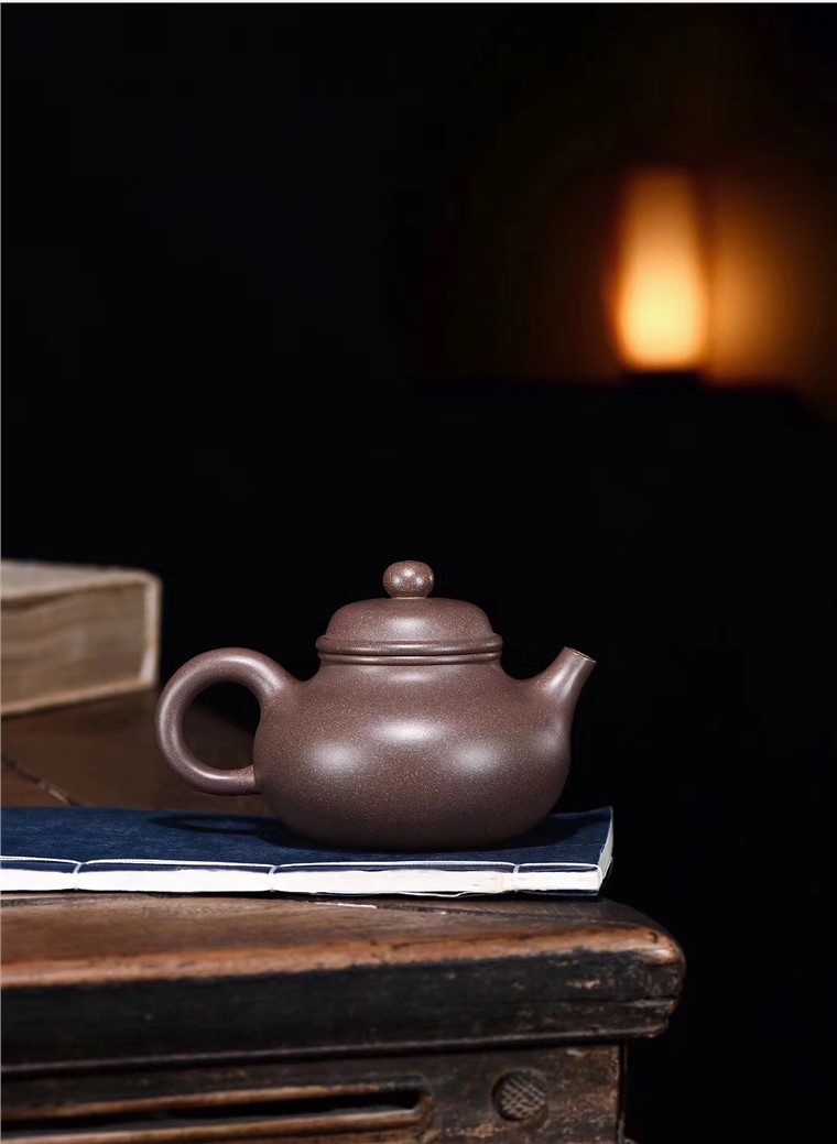 顾涛平作品 容天壶图片