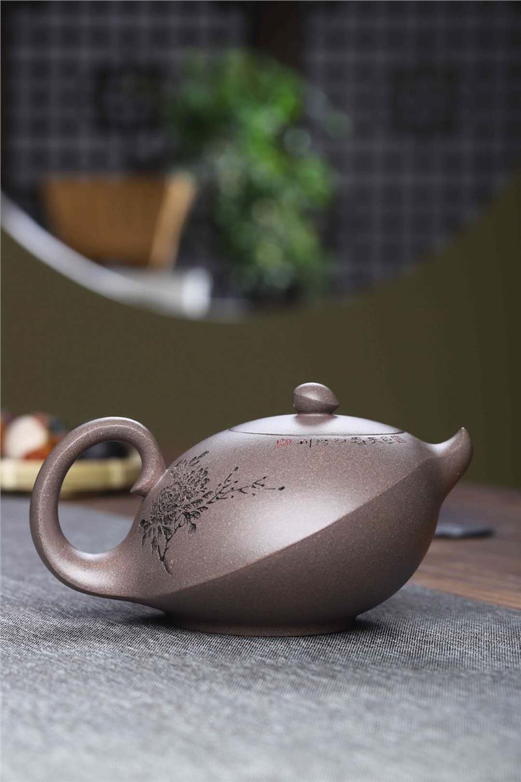 方美华作品 乘风破浪图片