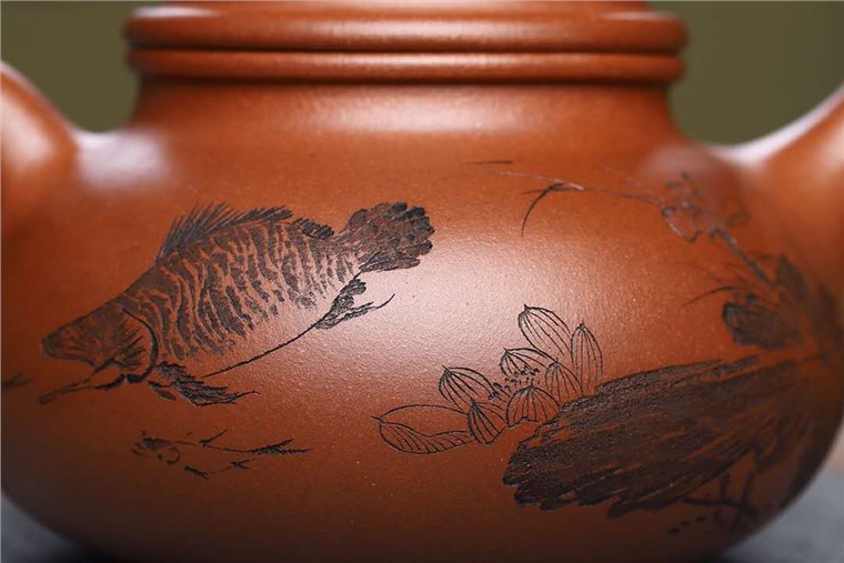 方美华作品 容天壶图片