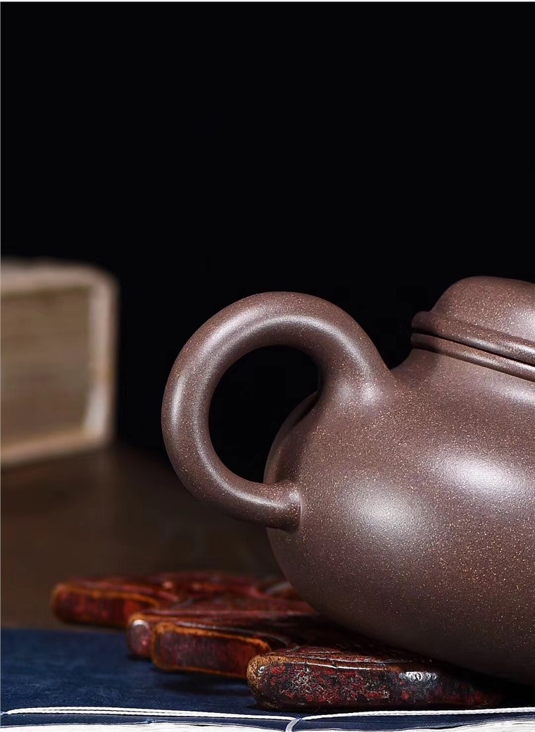 顾涛平作品 容天壶图片