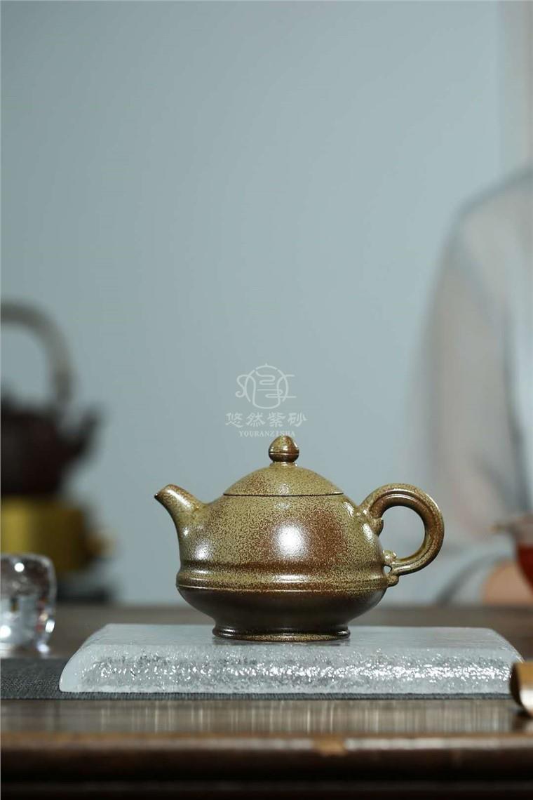邱永新作品 玉笠壶图片