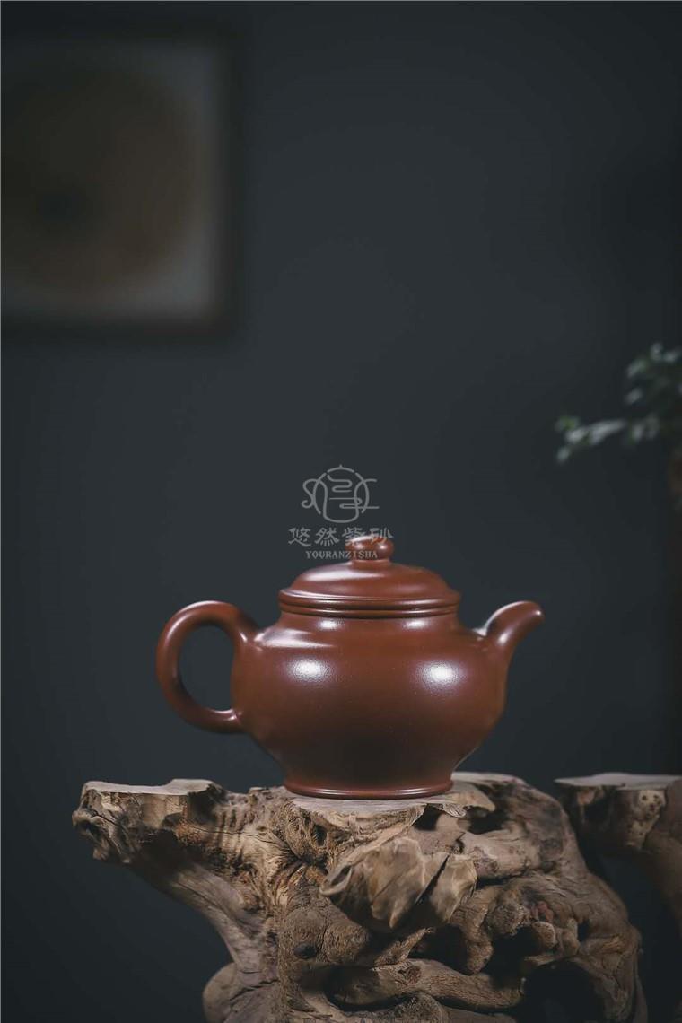 严伟作品 大亨掇只图片