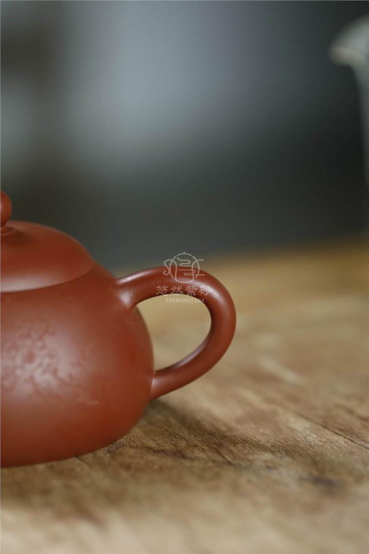 张雪磊作品 乳丁图片