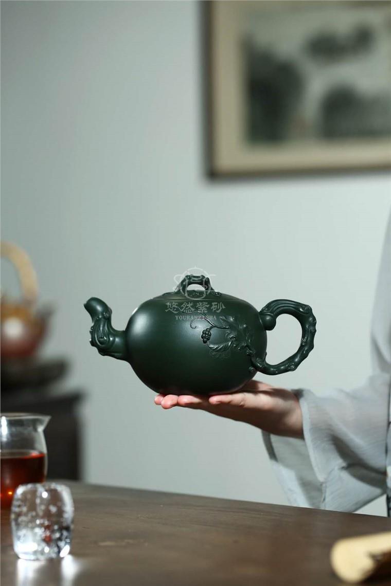陈顺根作品 葡萄壶图片