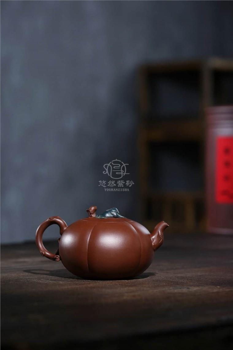 蒋艺华作品 乐桃图片