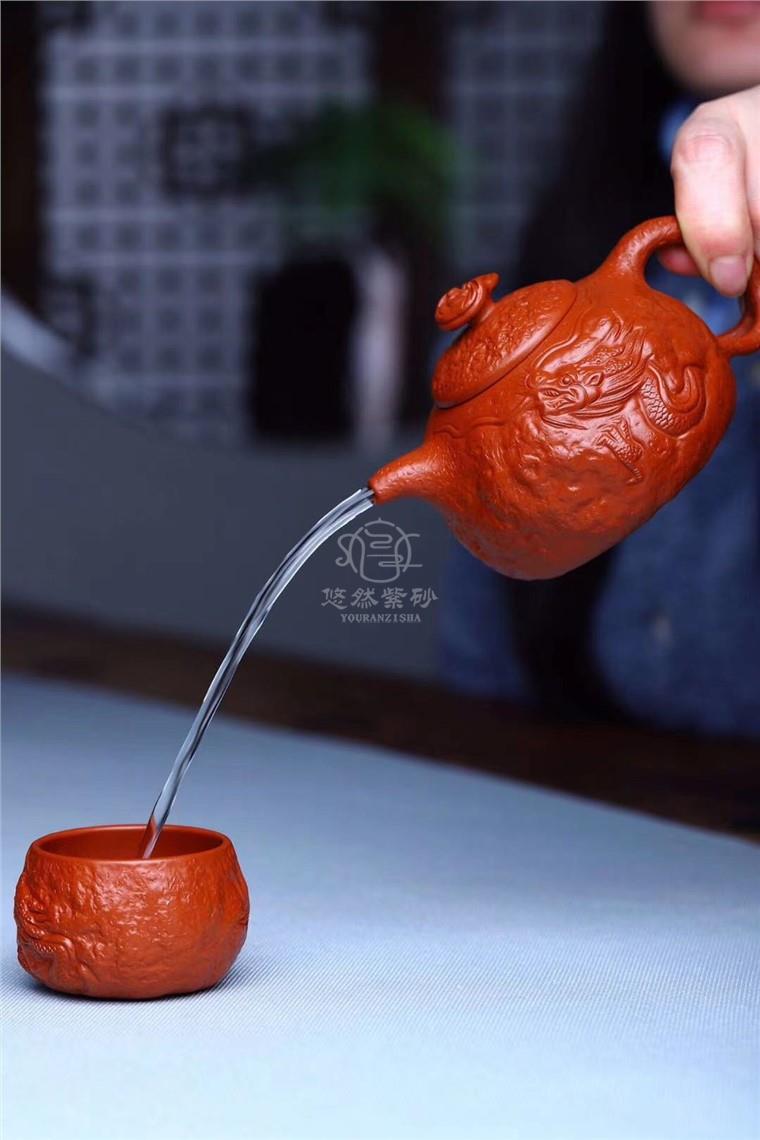 孙骊君作品 隐龙供春